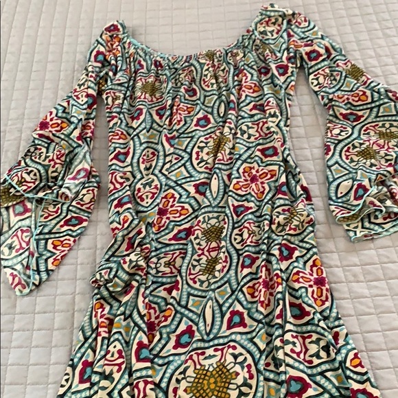 GORGEOUS DRESS - Picture 5 of 5